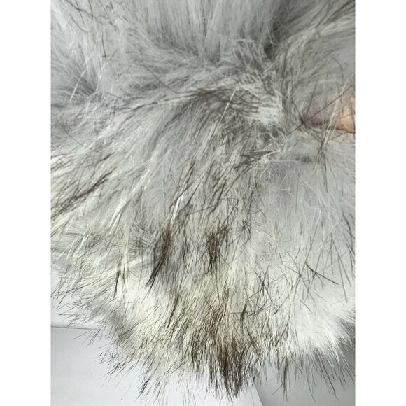 ASPEN Grey Faux Fur Neck Cowl Loop Infinity Scarf One Size Winter New - Picture 8 of 10